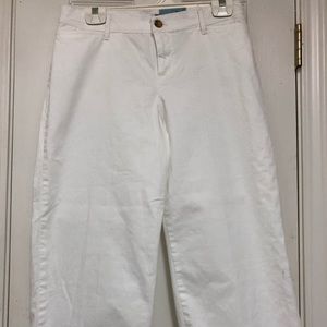 🏝 Super cute pants that are NWT. 🏖